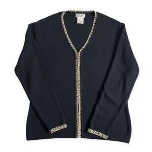 ⭐️ Italtempo Black Merino Wool zip-up Cardigan- size medium